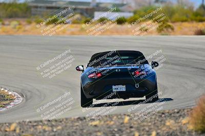 media/Oct-18-2025-Extreme Speed (Sat) [[d6d7e1fef1]]/Group 3 Purple/Session 3 (Turn 1)/